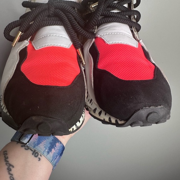 Steve Madden Cliff Coral Leopard Print Sneakers Shoes Wmns Sz 7! - Picture 3 of 8